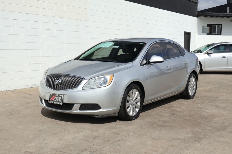 Buick Verano Vehicle Full-screen Gallery Image 11