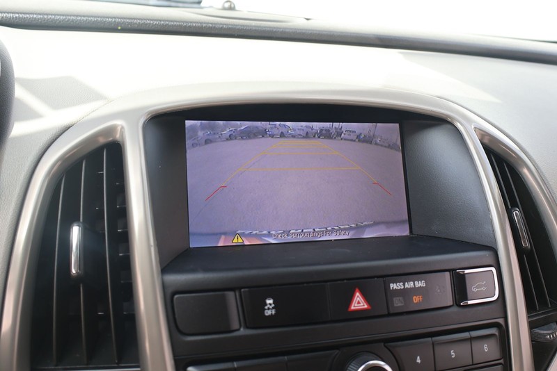 Buick Verano Vehicle Full-screen Gallery Image 29