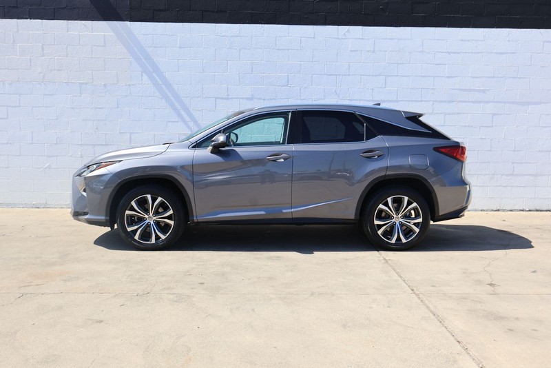 Lexus RX 350 Vehicle Full-screen Gallery Image 11