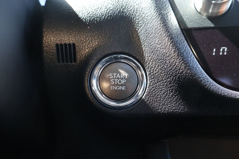 Lexus RX 350 Vehicle Full-screen Gallery Image 29