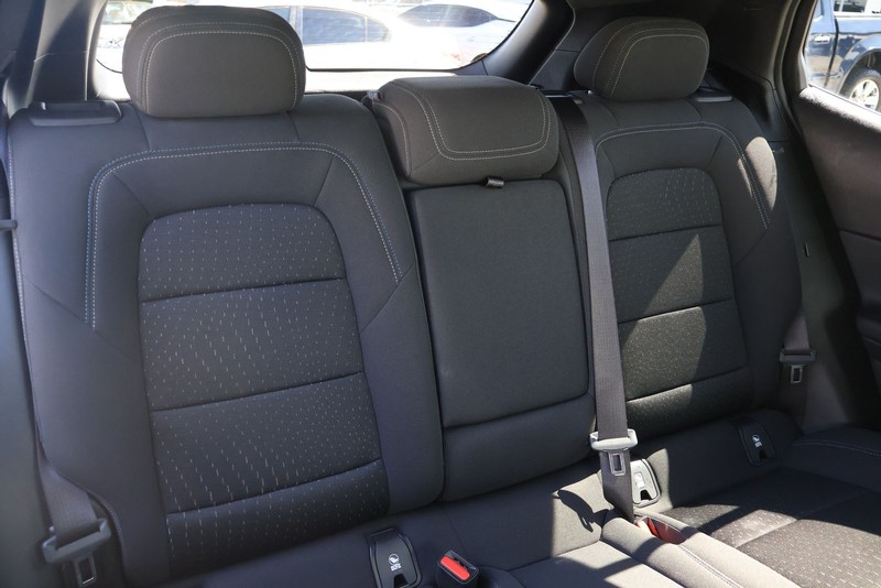 Chevrolet Equinox EV Vehicle Full-screen Gallery Image 21