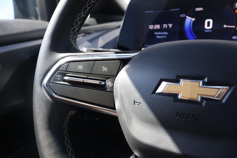 Chevrolet Equinox EV Vehicle Full-screen Gallery Image 25