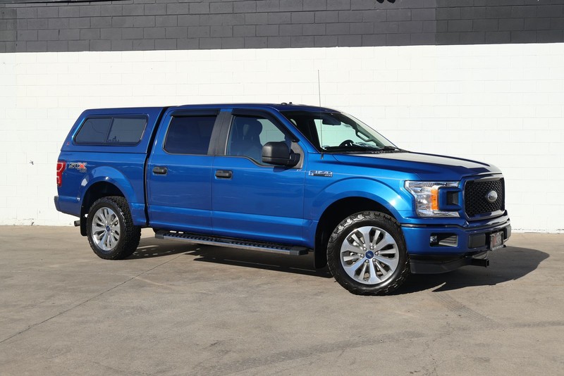 Ford F-150 Vehicle Full-screen Gallery Image 02