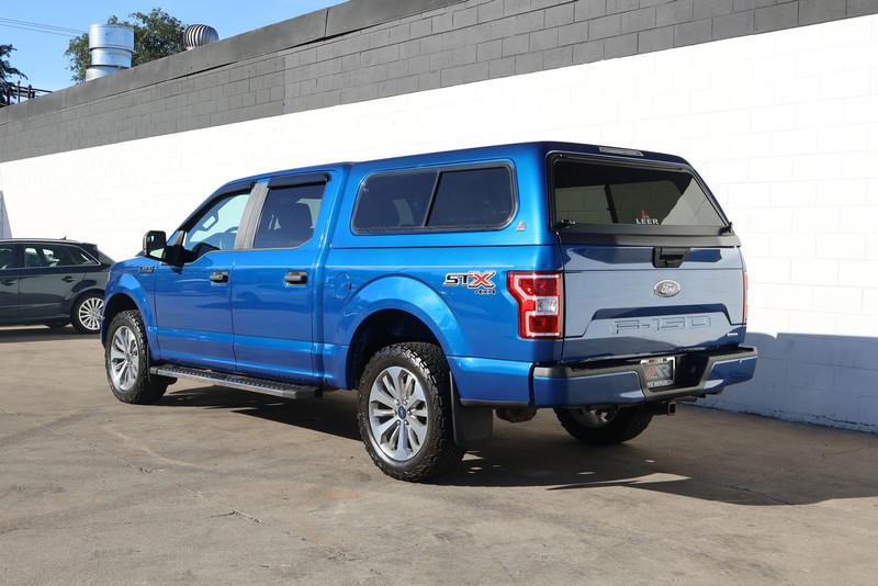 Ford F-150 Vehicle Full-screen Gallery Image 10