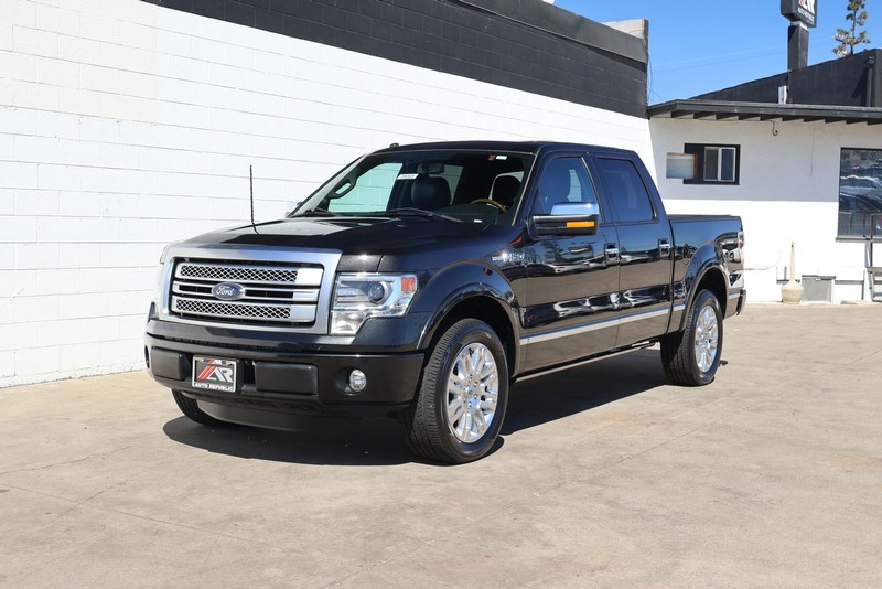 Ford F-150 Vehicle Full-screen Gallery Image 11