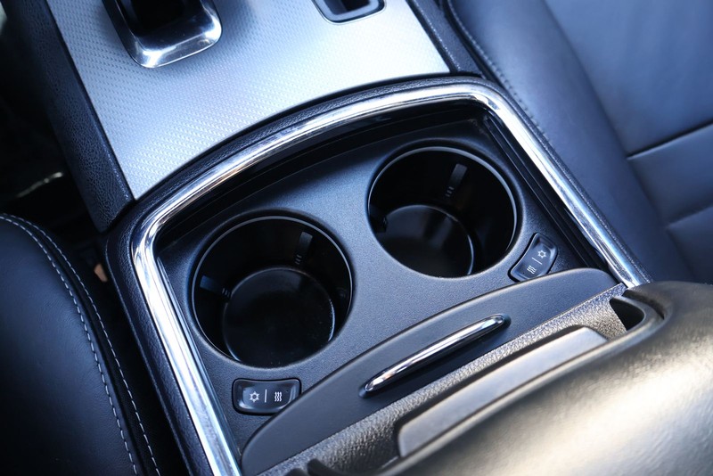 Dodge Charger Vehicle Full-screen Gallery Image 30