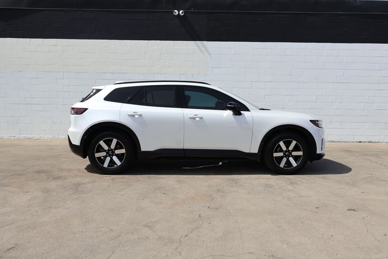 Honda Prologue Vehicle Full-screen Gallery Image 04