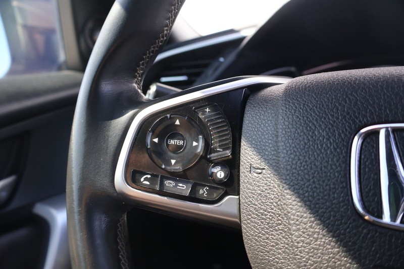 Honda Civic Coupe Vehicle Full-screen Gallery Image 25