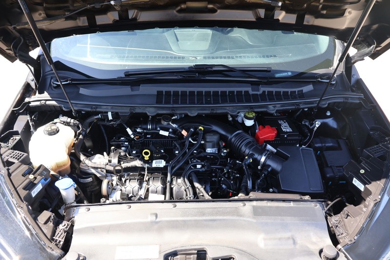 Ford Edge Vehicle Full-screen Gallery Image 11