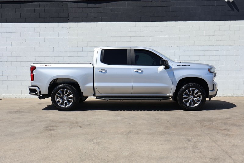 Chevrolet Silverado 1500 Vehicle Full-screen Gallery Image 04