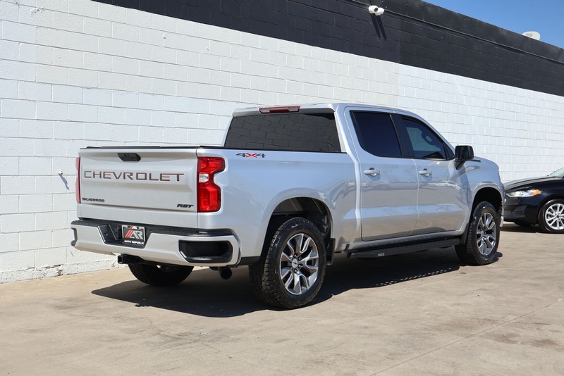 Chevrolet Silverado 1500 Vehicle Full-screen Gallery Image 05