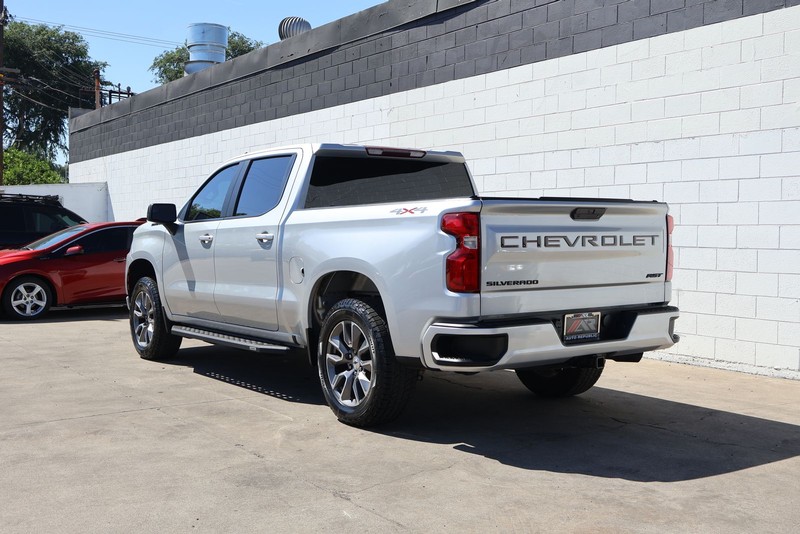 Chevrolet Silverado 1500 Vehicle Full-screen Gallery Image 09