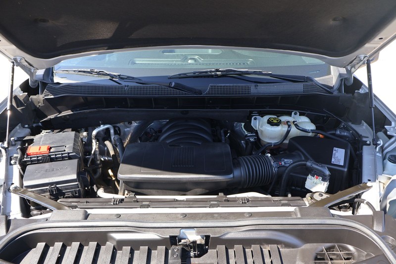 Chevrolet Silverado 1500 Vehicle Full-screen Gallery Image 12