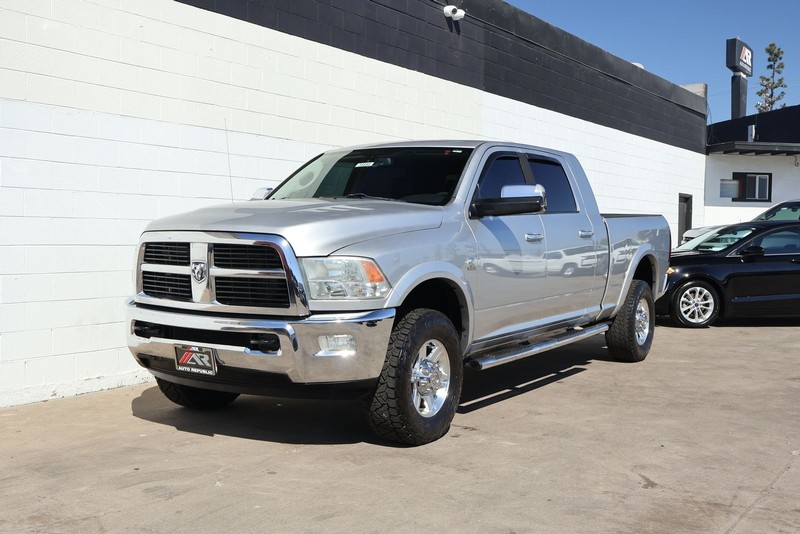 Ram 2500 Vehicle Full-screen Gallery Image 11