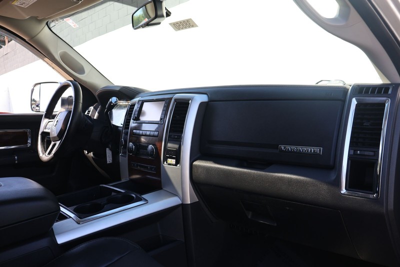 Ram 2500 Vehicle Full-screen Gallery Image 20