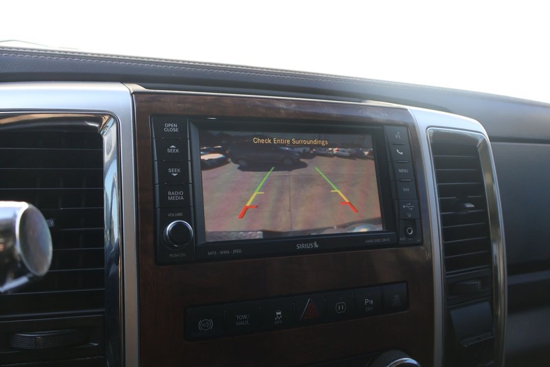 Ram 2500 Vehicle Full-screen Gallery Image 31