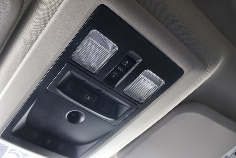 Ram 2500 Vehicle Full-screen Gallery Image 34