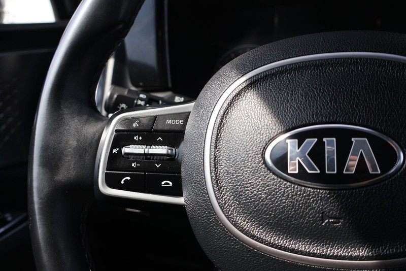 Kia Sorento Vehicle Full-screen Gallery Image 27