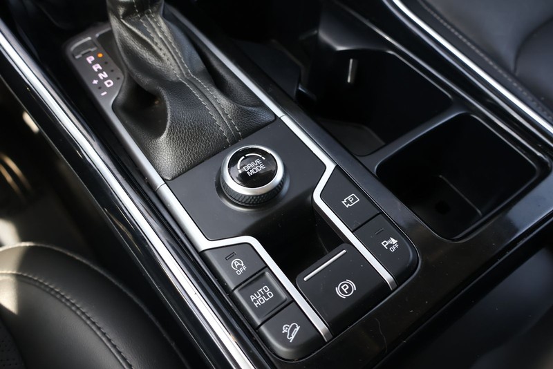 Kia Sorento Vehicle Full-screen Gallery Image 35