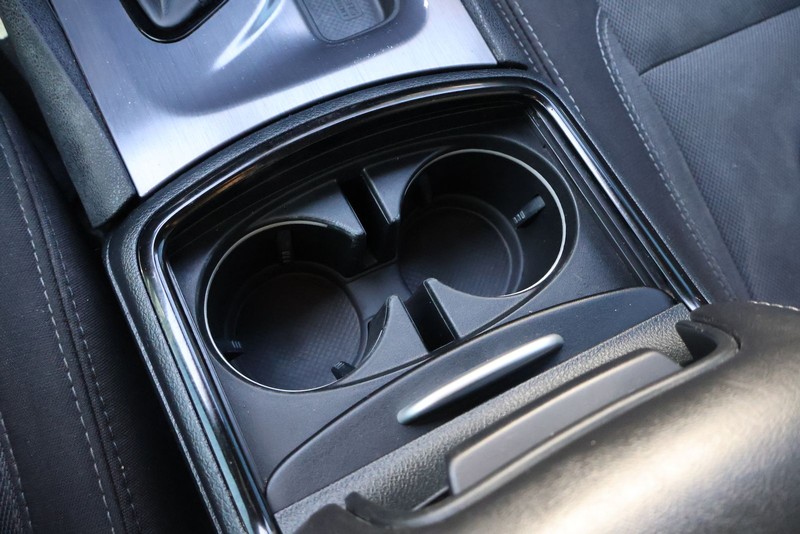 Dodge Charger Vehicle Full-screen Gallery Image 32