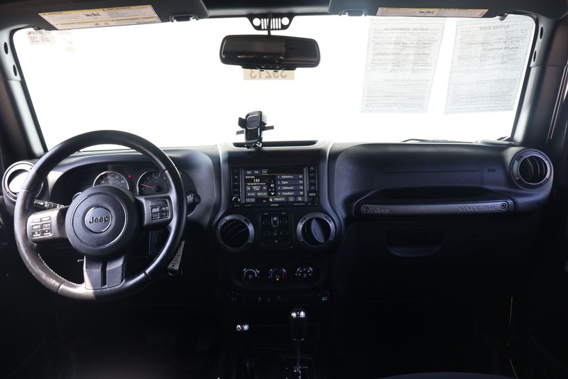 Jeep Wrangler Unlimited Vehicle Full-screen Gallery Image 22