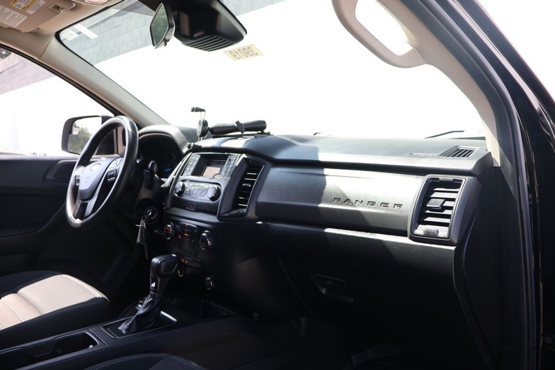 Ford Ranger Vehicle Full-screen Gallery Image 15