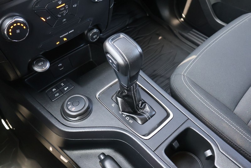 Ford Ranger Vehicle Full-screen Gallery Image 28