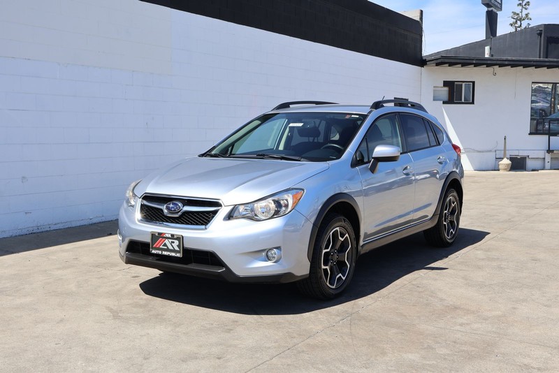Subaru XV Crosstrek Vehicle Full-screen Gallery Image 11