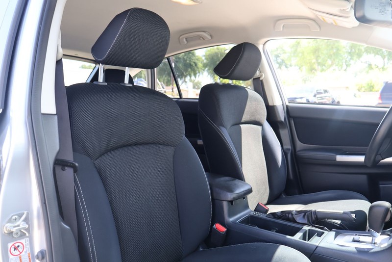 Subaru XV Crosstrek Vehicle Full-screen Gallery Image 20