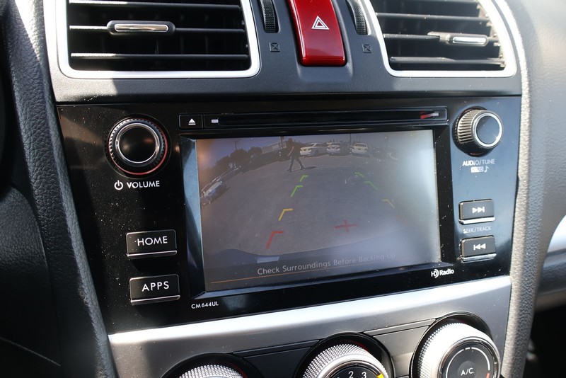 Subaru XV Crosstrek Vehicle Full-screen Gallery Image 29