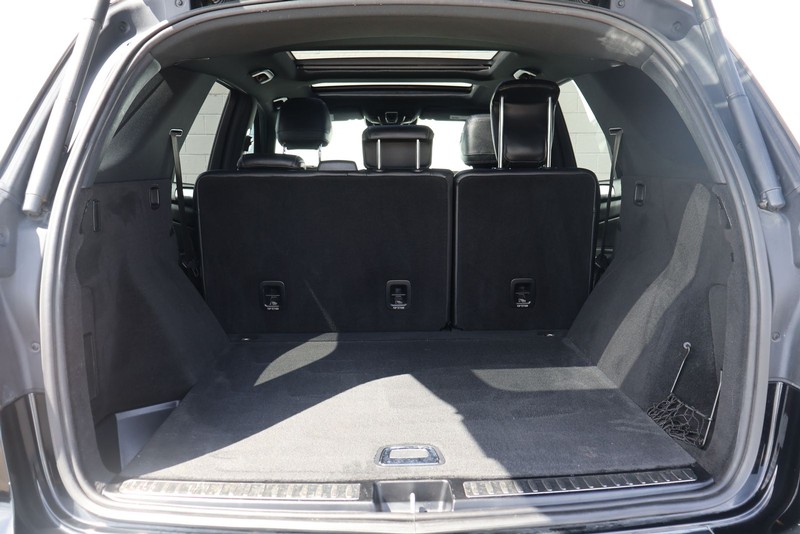 Mercedes-Benz GLE 350 Vehicle Full-screen Gallery Image 08