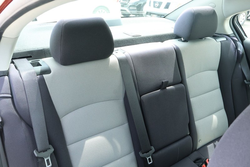 Chevrolet Cruze Vehicle Full-screen Gallery Image 21