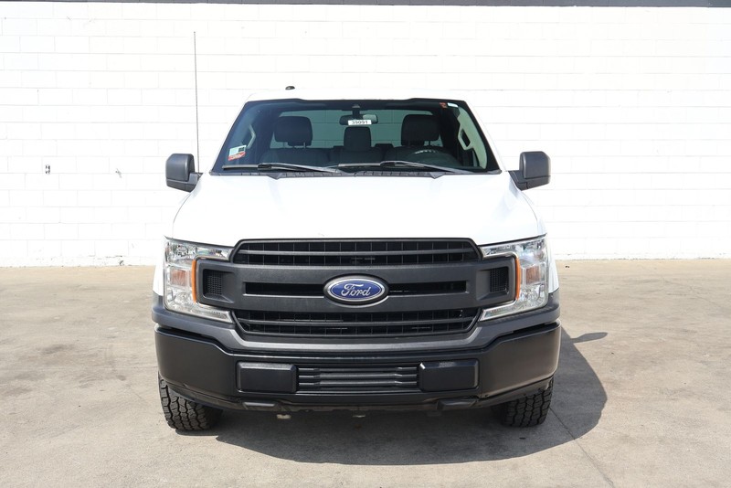 Ford F-150 Vehicle Full-screen Gallery Image 03