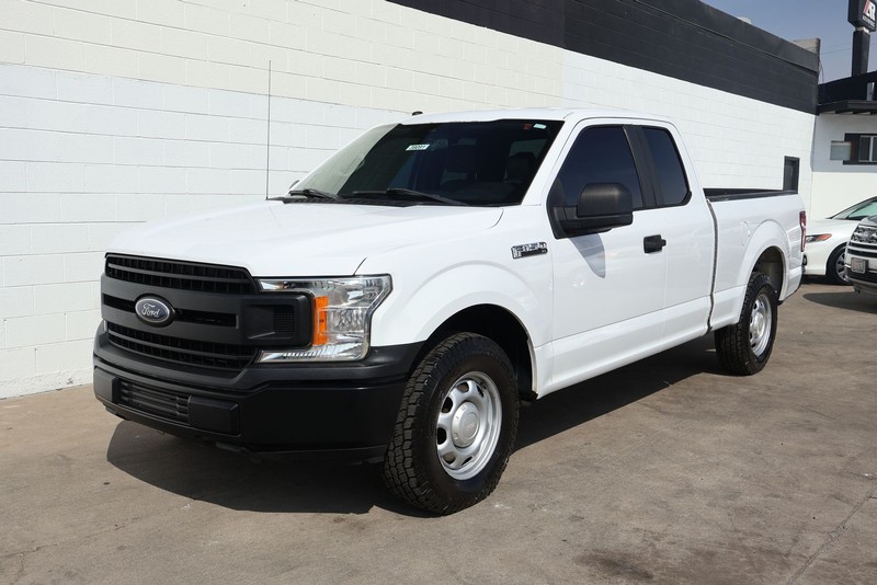 Ford F-150 Vehicle Full-screen Gallery Image 13