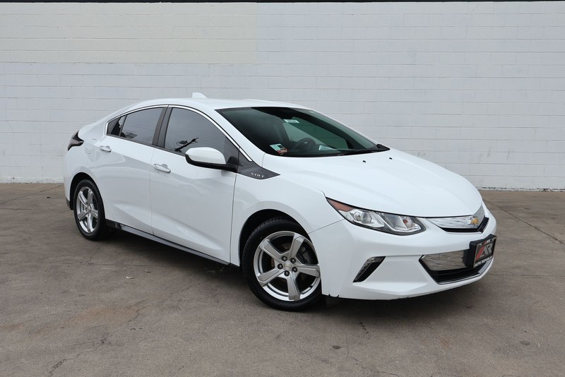 Chevrolet Volt Vehicle Full-screen Gallery Image 01