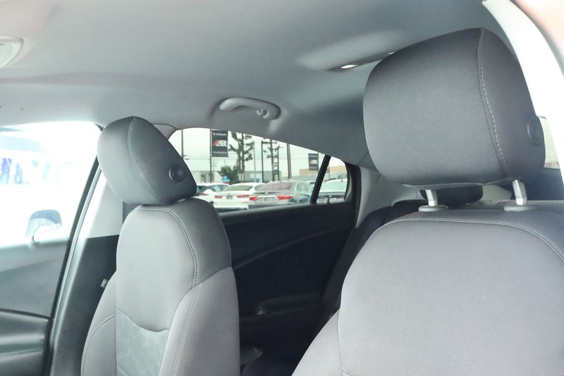 Chevrolet Volt Vehicle Full-screen Gallery Image 19