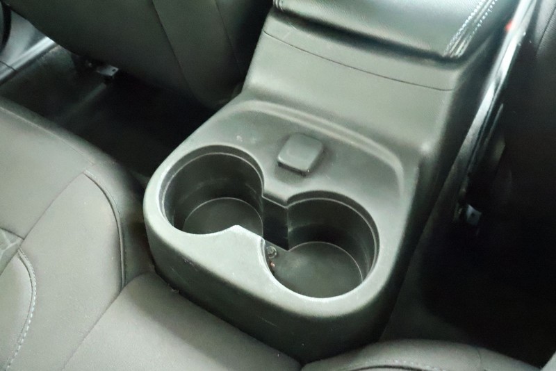 Chevrolet Volt Vehicle Full-screen Gallery Image 23