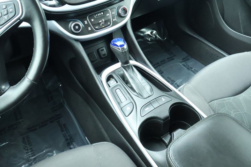 Chevrolet Volt Vehicle Full-screen Gallery Image 31