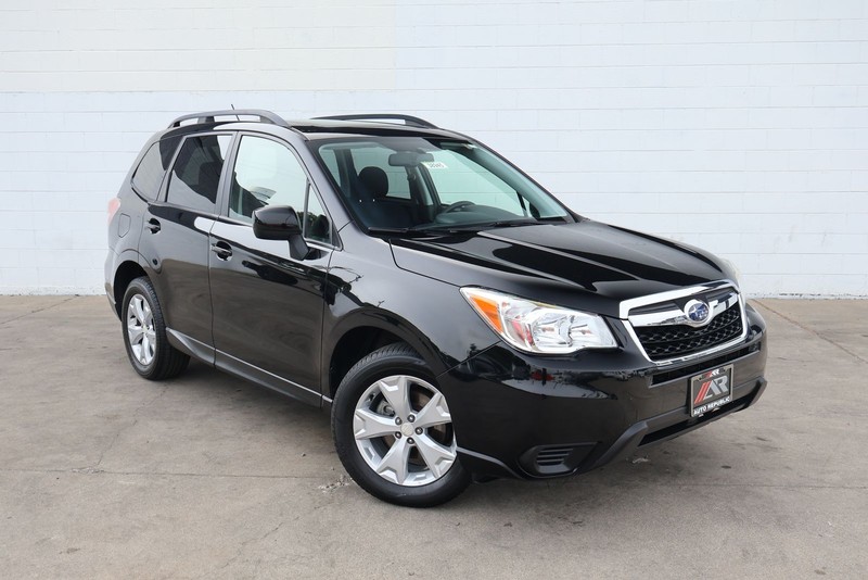 Subaru Forester Vehicle Full-screen Gallery Image 01