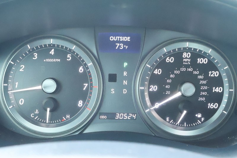 Lexus ES 350 Vehicle Full-screen Gallery Image 29