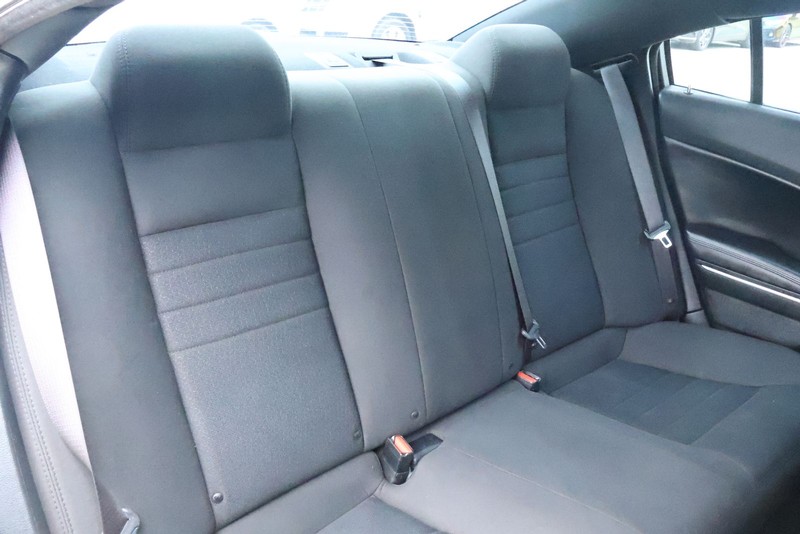 Dodge Charger Vehicle Full-screen Gallery Image 23