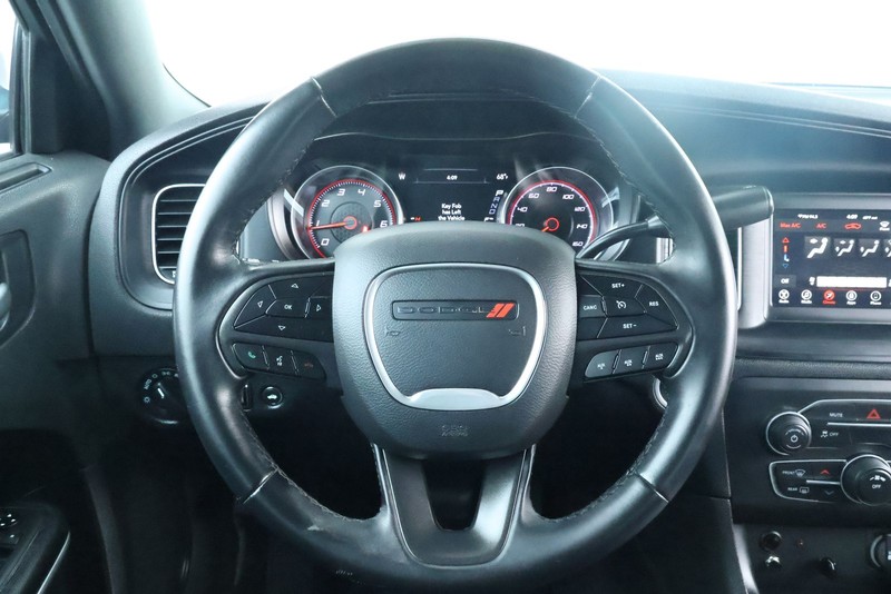 Dodge Charger Vehicle Full-screen Gallery Image 27