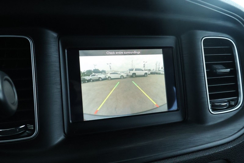 Dodge Charger Vehicle Full-screen Gallery Image 33