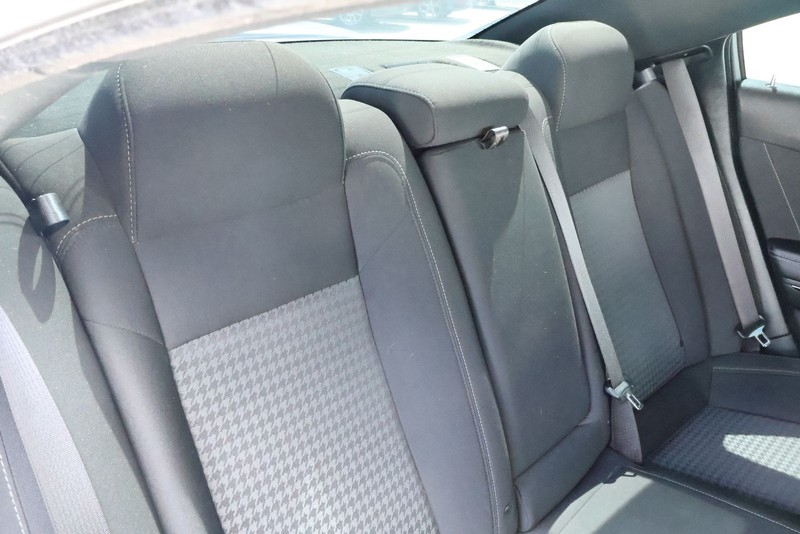 Dodge Charger Vehicle Full-screen Gallery Image 22