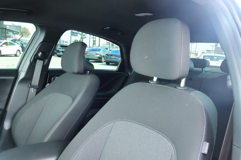 Hyundai IONIQ 6 Vehicle Full-screen Gallery Image 23