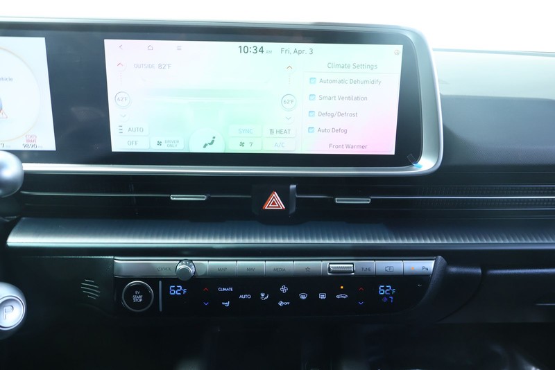 Hyundai IONIQ 6 Vehicle Full-screen Gallery Image 33