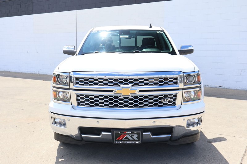 Chevrolet Silverado 1500 Vehicle Full-screen Gallery Image 03