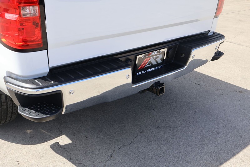 Chevrolet Silverado 1500 Vehicle Full-screen Gallery Image 11