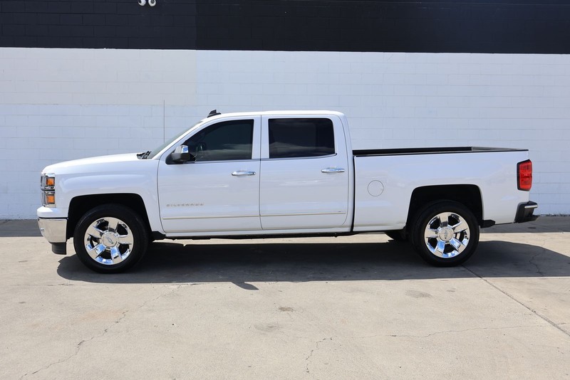 Chevrolet Silverado 1500 Vehicle Full-screen Gallery Image 13