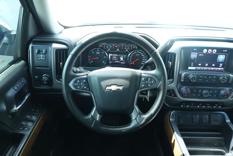 Chevrolet Silverado 1500 Vehicle Full-screen Gallery Image 32